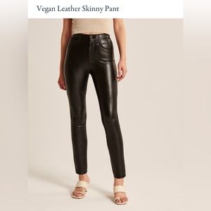 Abercrombie Vegan Leather Skinny Pant - Amazing Condition!